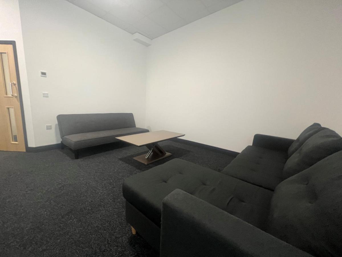 Marlborough Court Hostel Kingston upon Hull ภายนอก รูปภาพ
